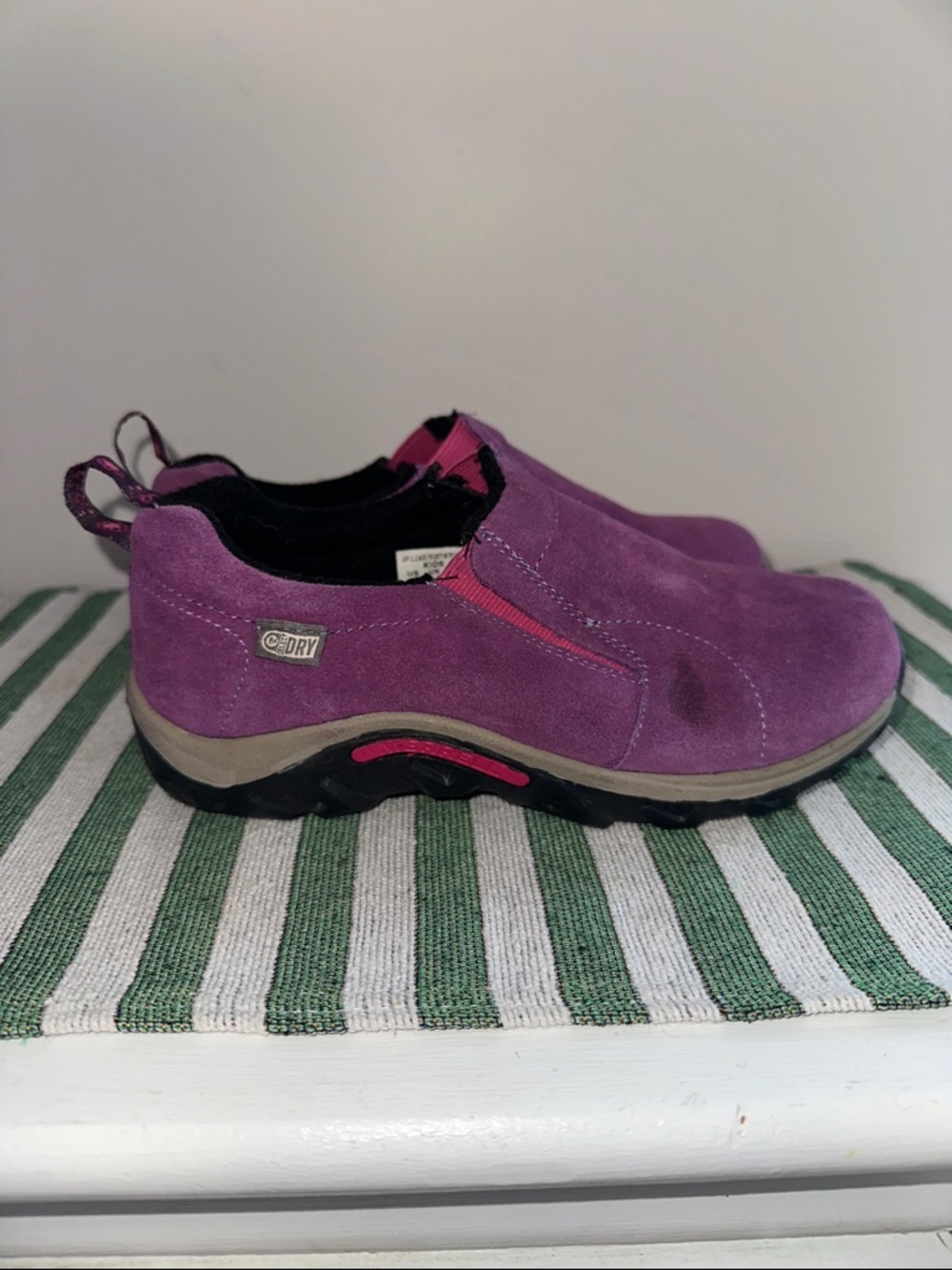 Merrell Kids Slip-On Suede Sneakers in Purple